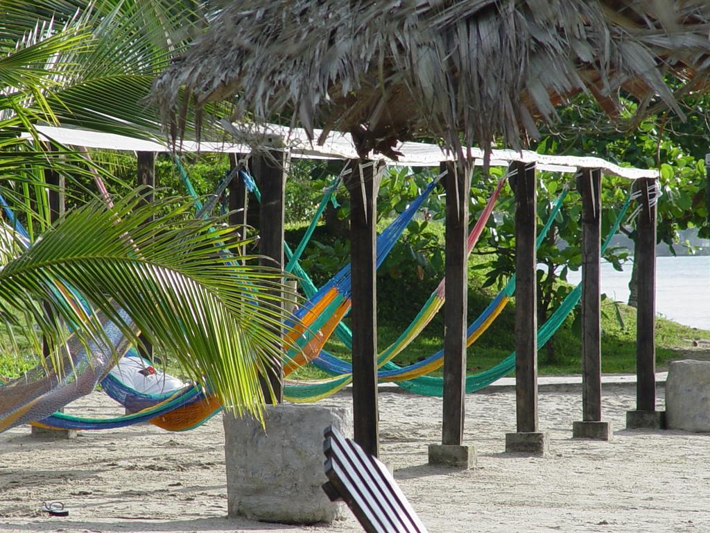 Amatique Bay Hotel Puerto Barrios Eksteriør bilde