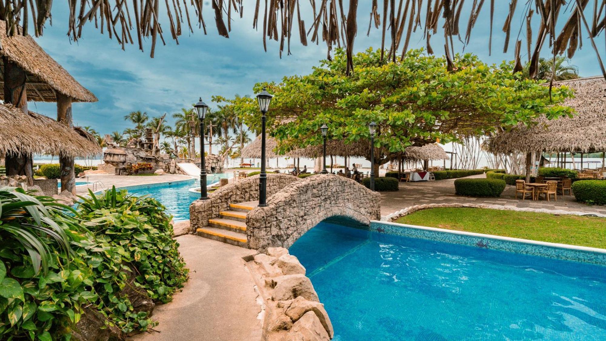 Amatique Bay Hotel Puerto Barrios Eksteriør bilde